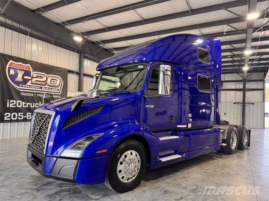 Volvo VNL860 牵引车