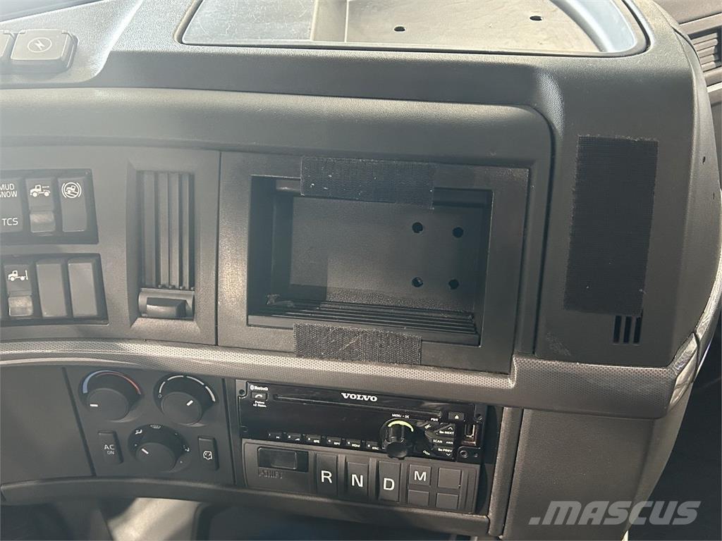 Volvo VNL860 牵引车