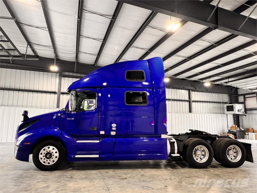 Volvo VNL860 牵引车