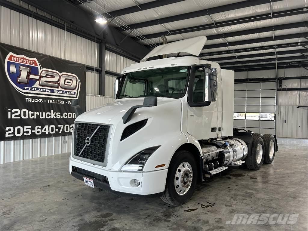 Volvo VNR64T300 牵引车