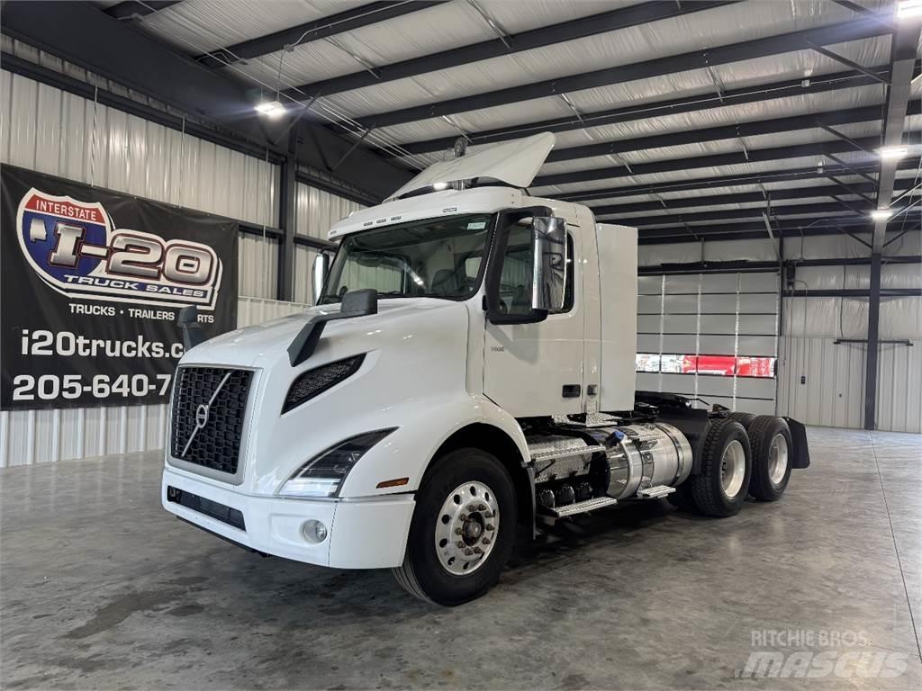 Volvo VNR64T300 牵引车