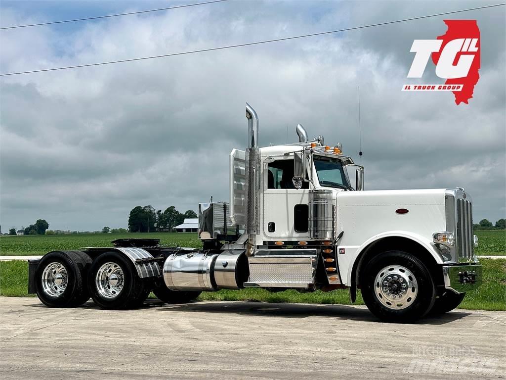 Peterbilt 389 牵引车