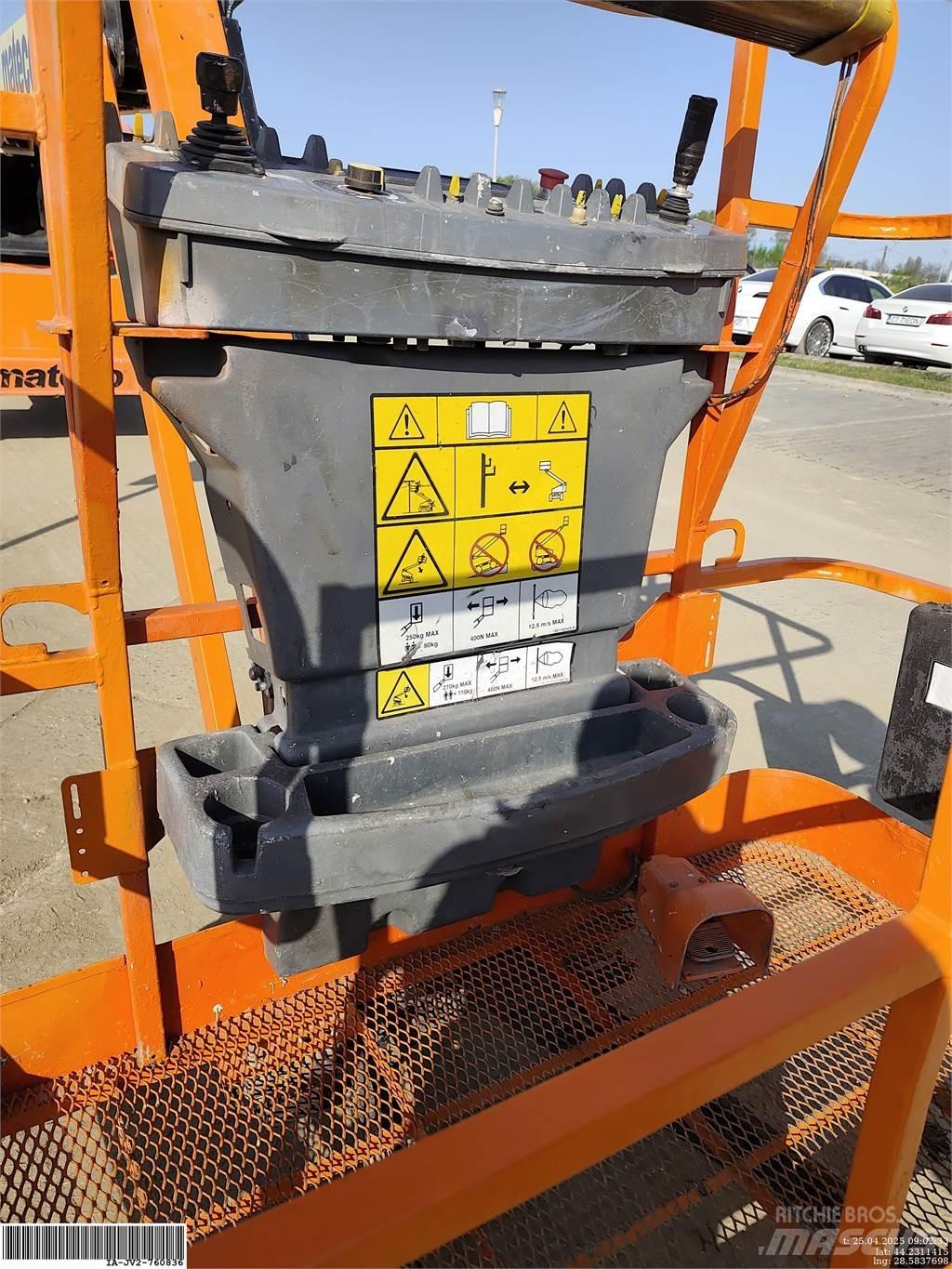 JLG 460SJ 曲臂高空工作平台