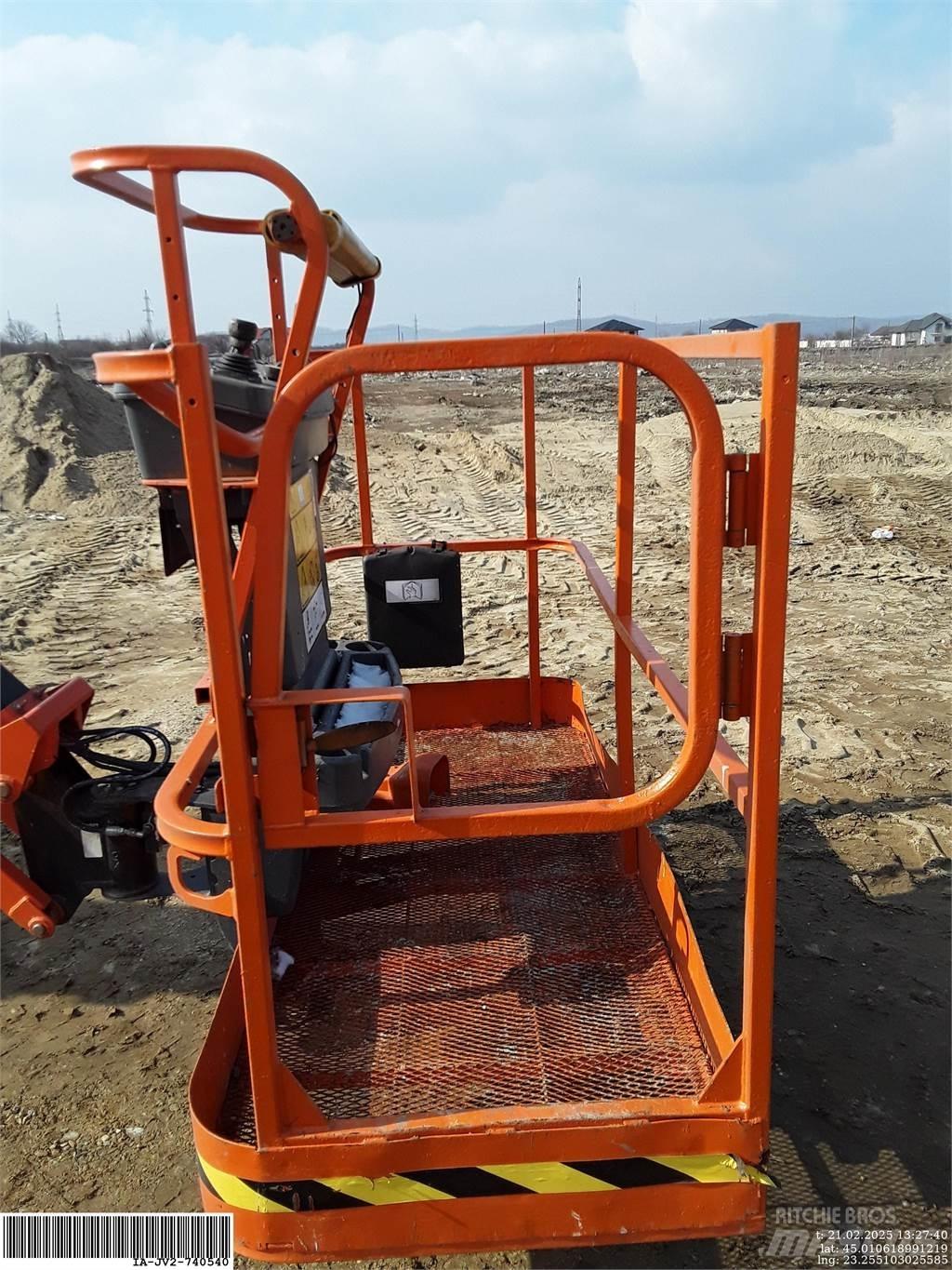 JLG 520AJ 曲臂高空工作平台