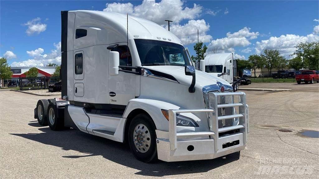 Kenworth T680 牵引车