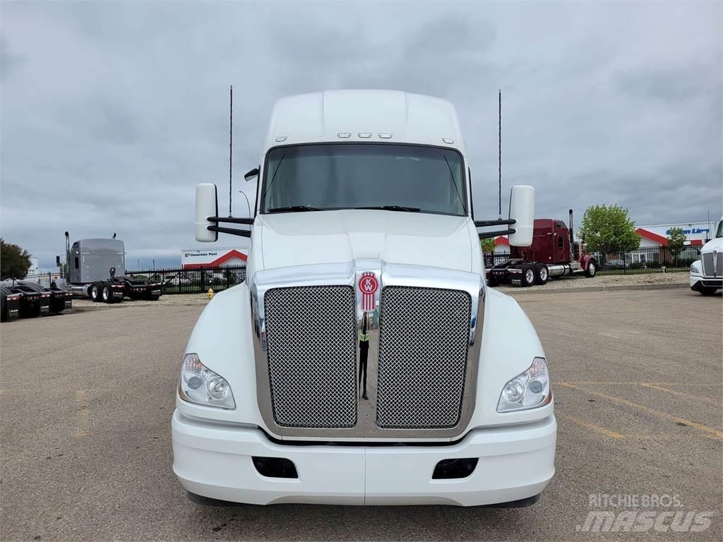 Kenworth T680 牵引车