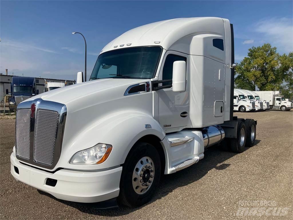 Kenworth T680 牵引车