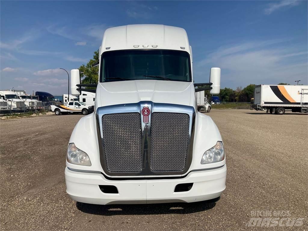 Kenworth T680 牵引车