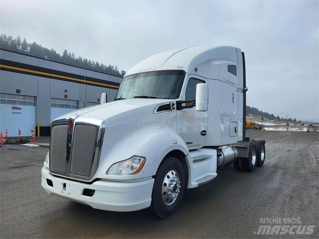 Kenworth T680 平板车