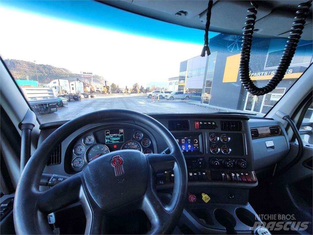 Kenworth T680 平板车