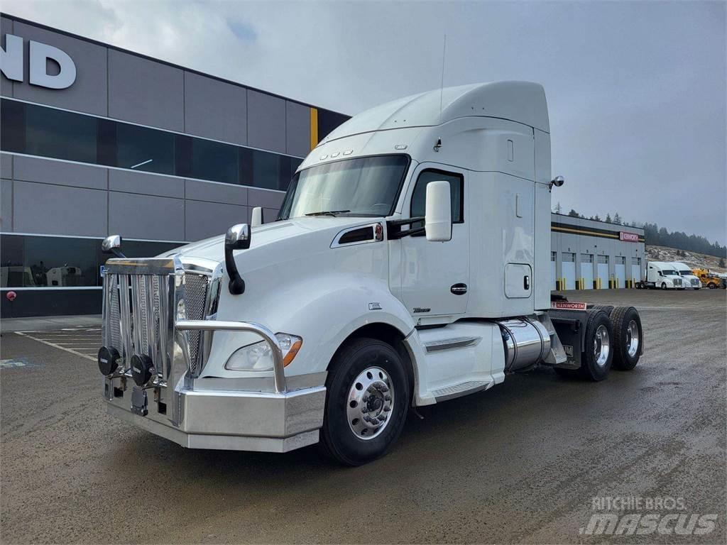 Kenworth T680 平板车