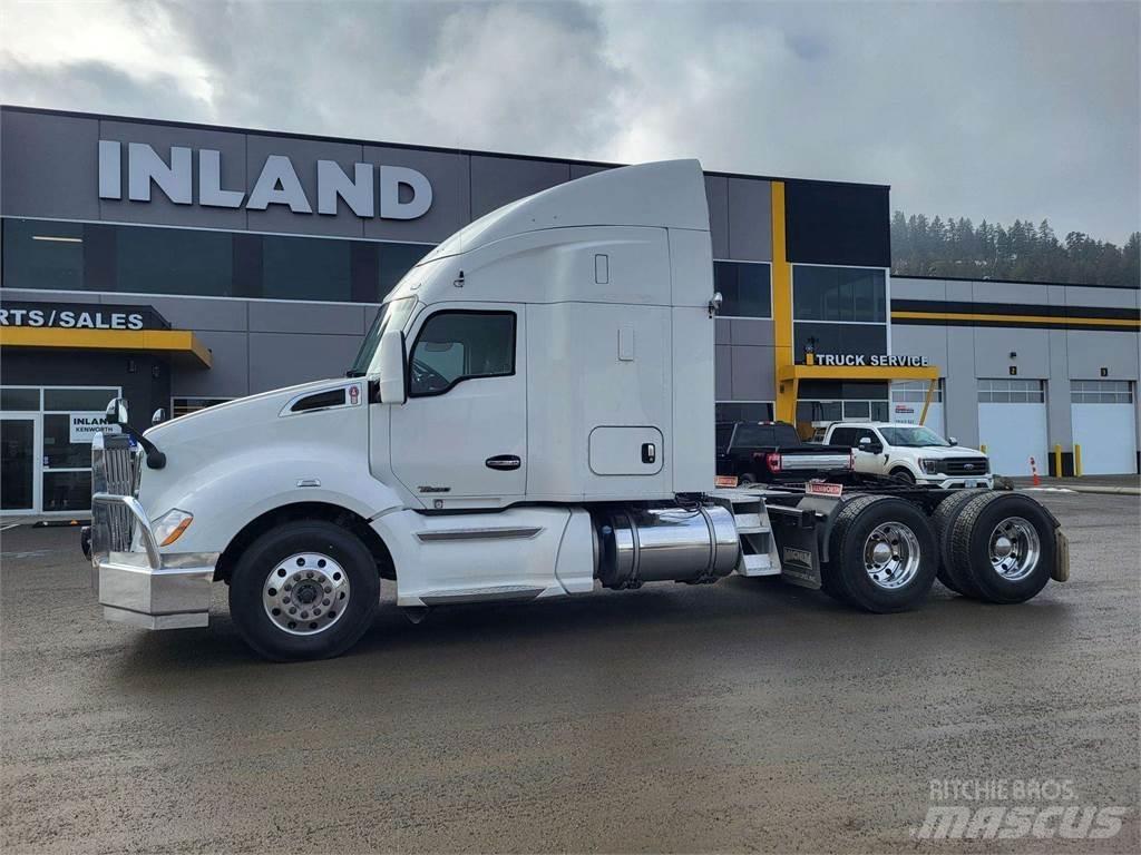 Kenworth T680 平板车