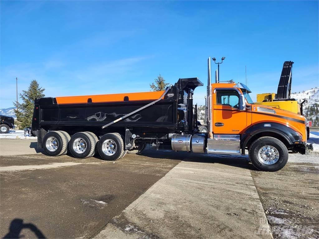Kenworth T880 自卸式货车