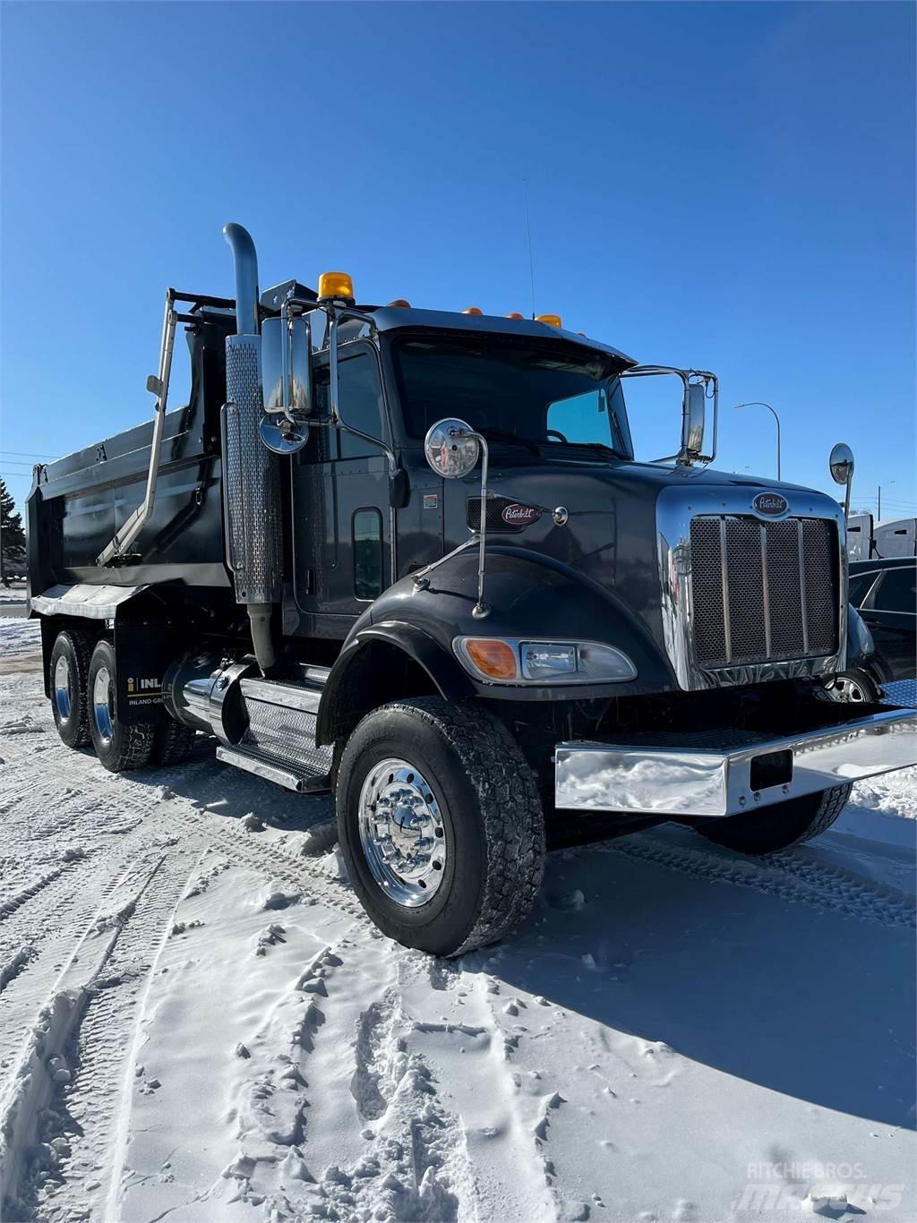 Peterbilt 348 自卸式货车