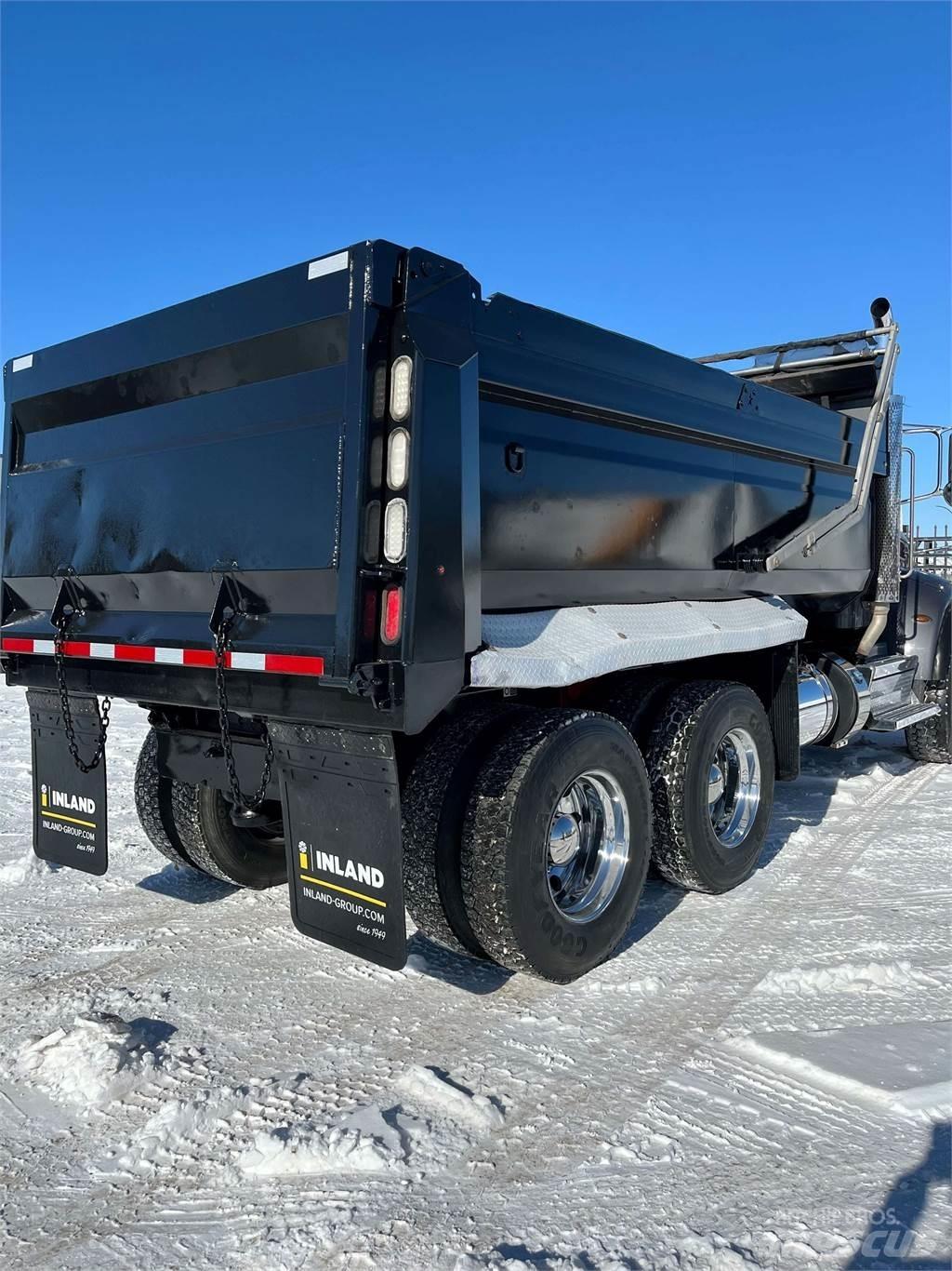 Peterbilt 348 自卸式货车