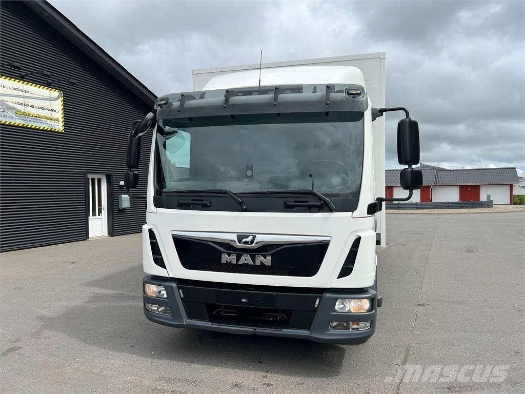 MAN TGL 12.220 厢式货车