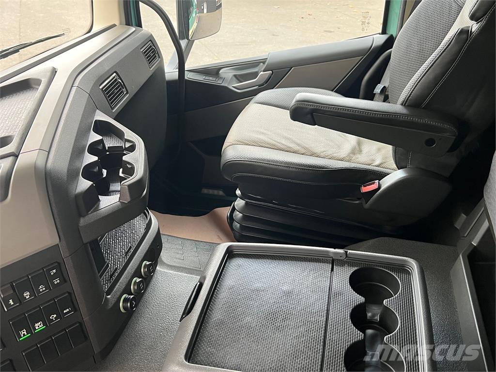 Volvo FM500 Globe 可拆卸式卡车