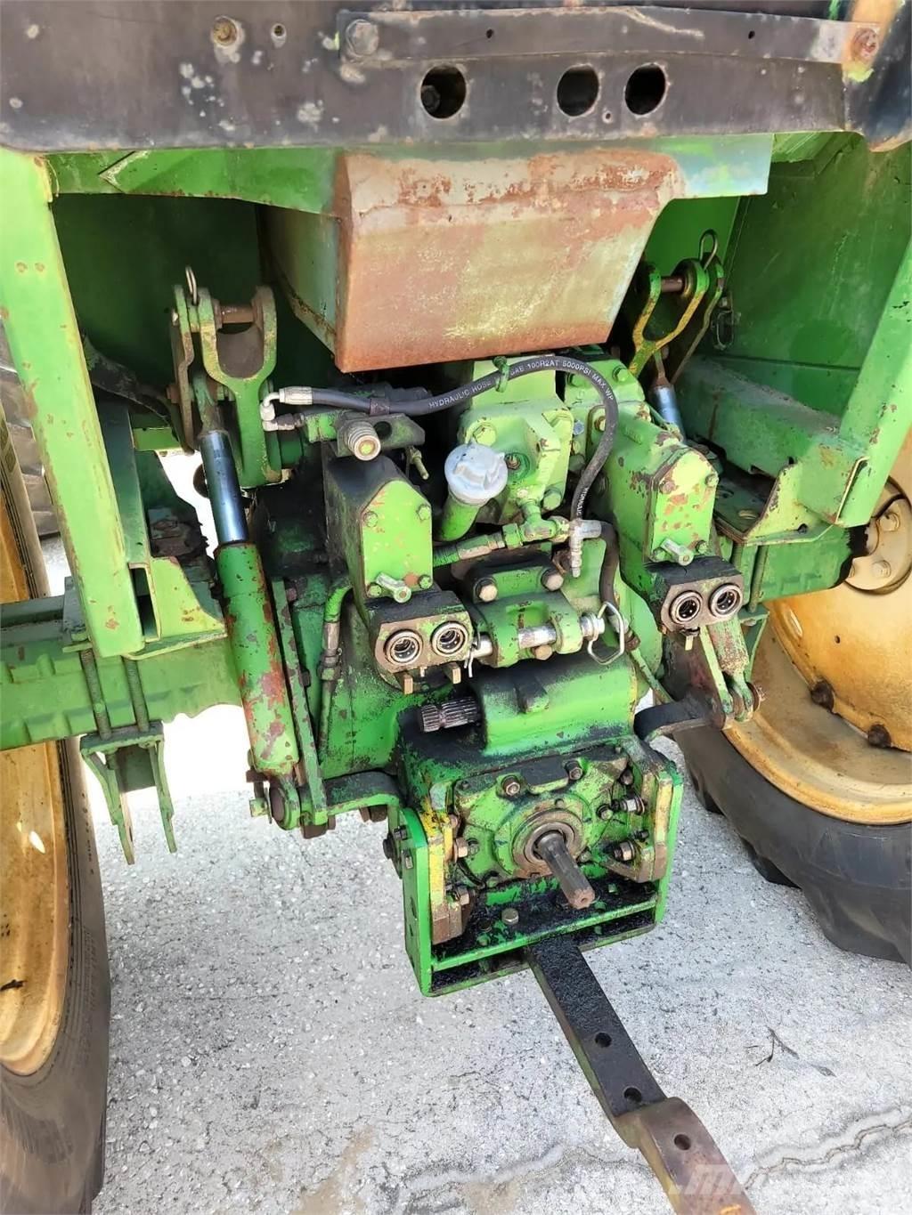 John Deere 4230 拖拉机/农用车