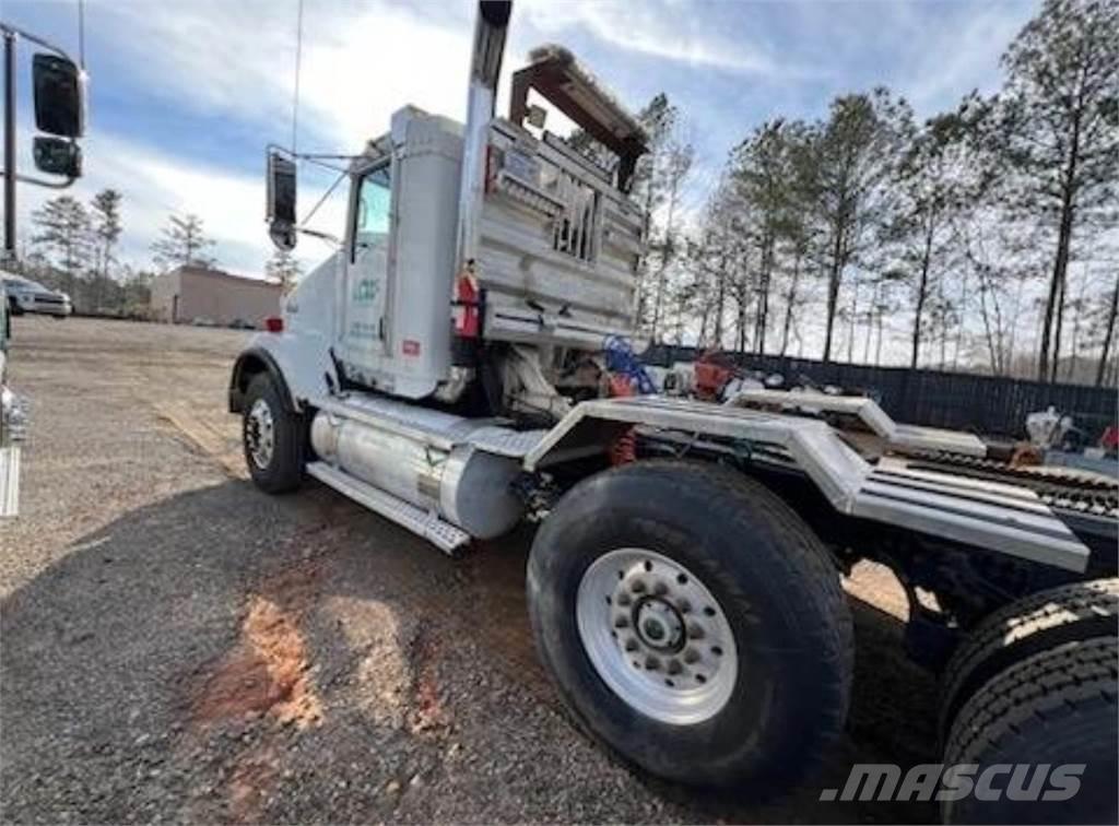 Kenworth T800 其他组件