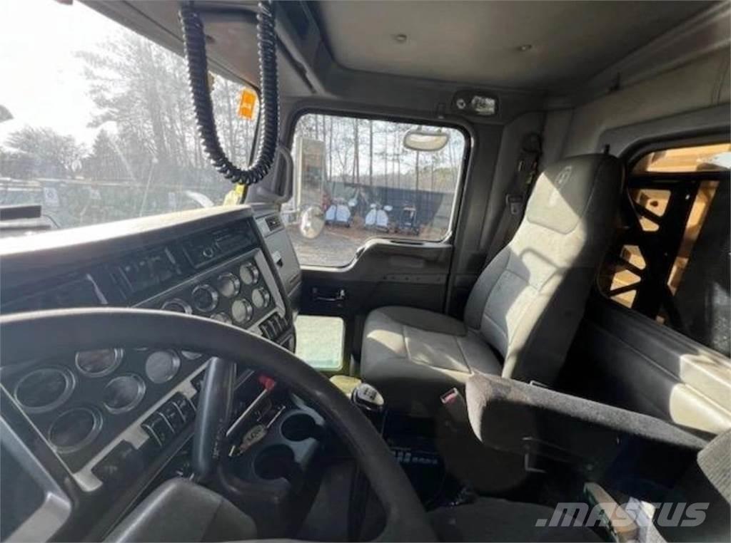 Kenworth T800 其他组件