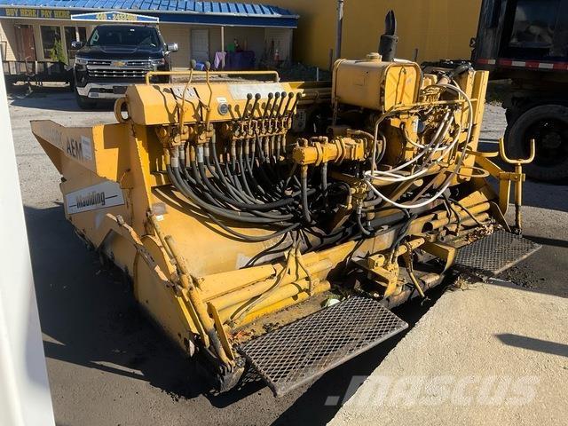  AEM DM4000 沥青摊铺机