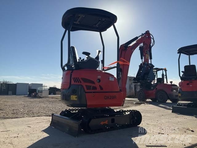 AGT QK20R 履带挖掘机