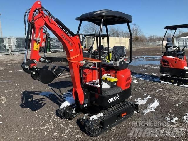 AGT QK20R 履带挖掘机