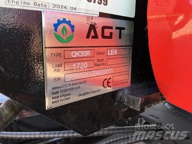 AGT QK30R 履带挖掘机