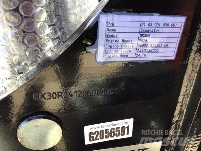 AGT QK30R 履带挖掘机