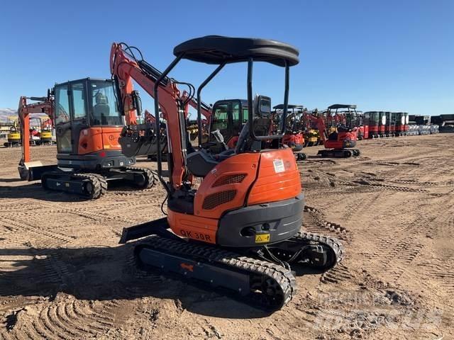 AGT QK30R 履带挖掘机