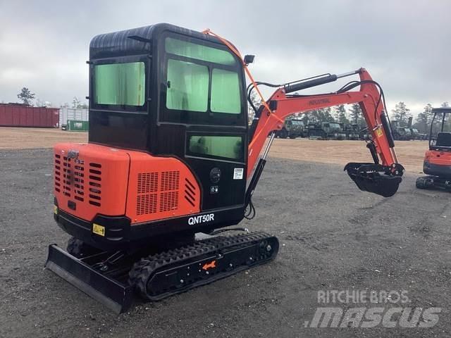 AGT QNT50R 履带挖掘机