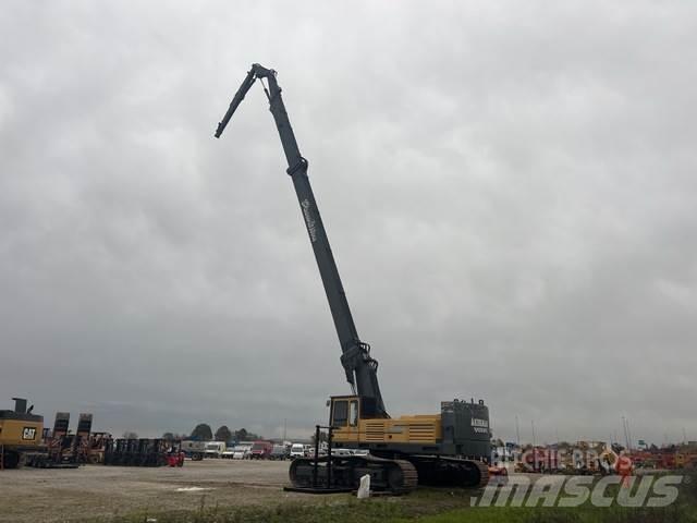 Åkerman EC620 组装挖掘机