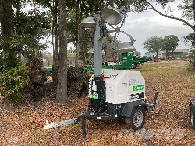 Allmand NL5000 拖车式灯塔