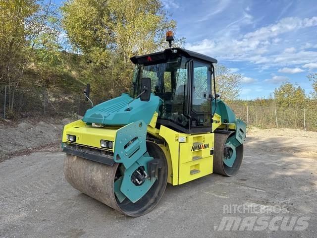 Ammann ARP95 双轮压路机