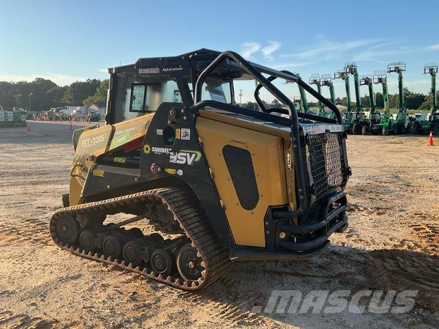 ASV RT135 滑移装载机