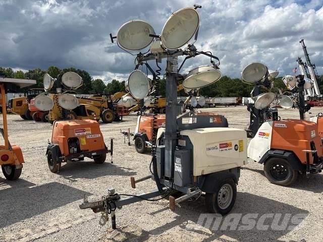 Atlas Copco V4 拖车式灯塔