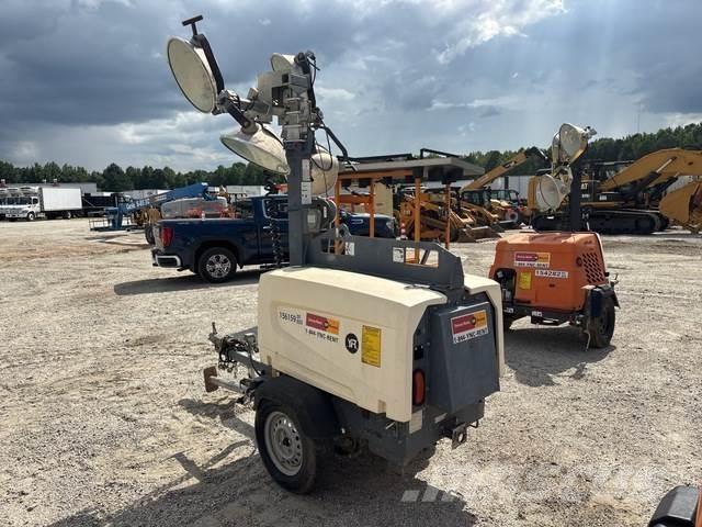 Atlas Copco V4 拖车式灯塔