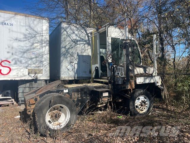 Autocar  码头牵引车