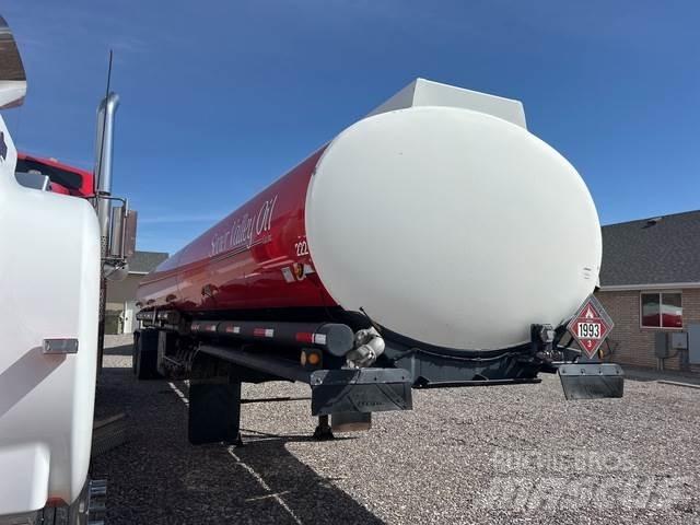 Beall  罐式拖车