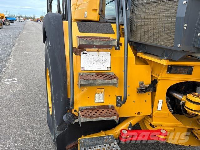 Bell B45E 铰接式自卸车