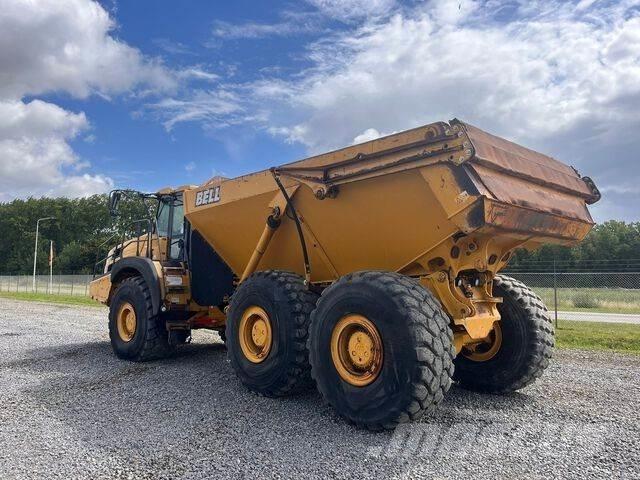 Bell B45E 铰接式自卸车
