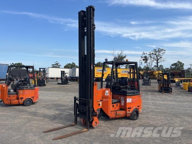 Bendi B320 FWD 电动叉车