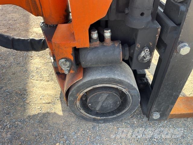 Bendi B420 电动叉车