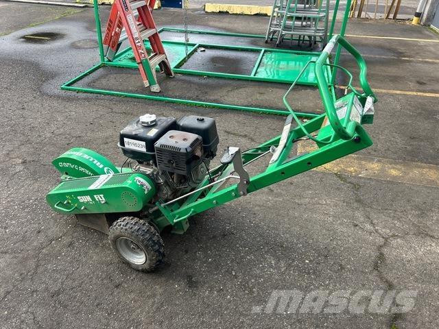 Blue Bird SG13 木材粉碎机