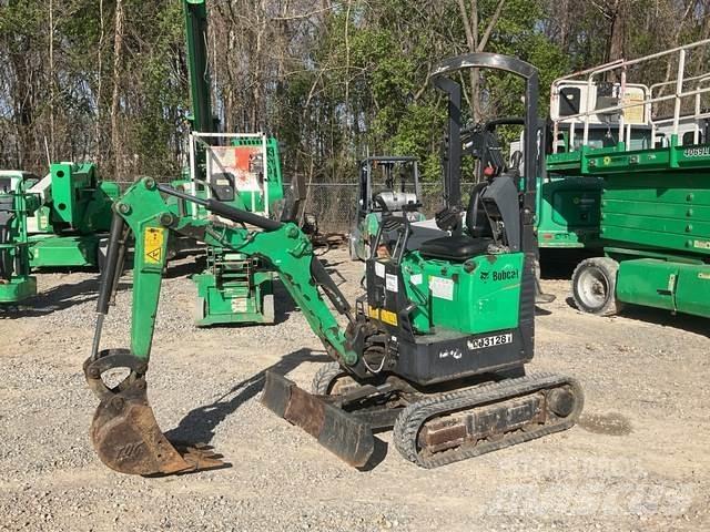 Bobcat E10 履带挖掘机
