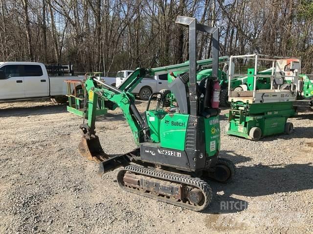 Bobcat E10 履带挖掘机