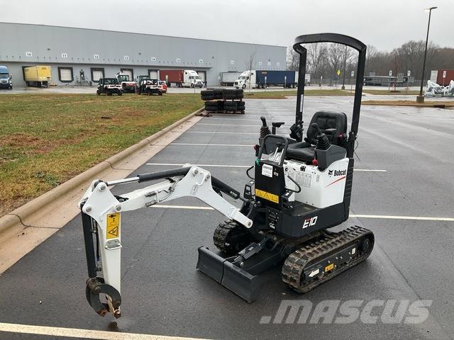 Bobcat E10 履带挖掘机