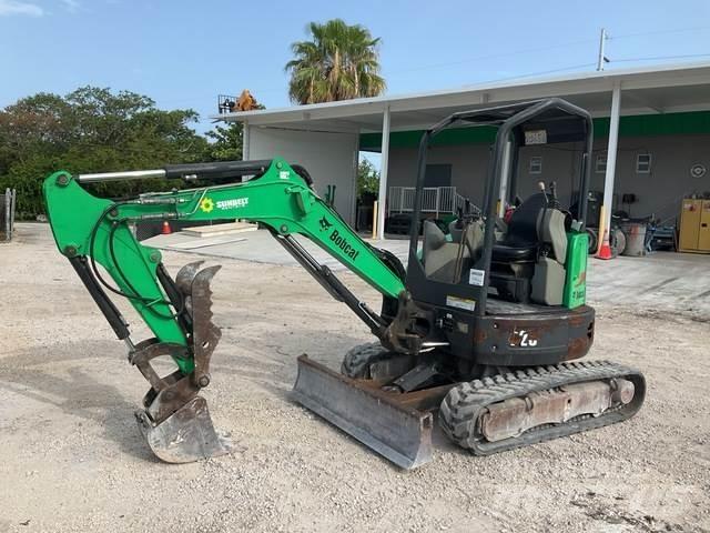 Bobcat E26 履带挖掘机