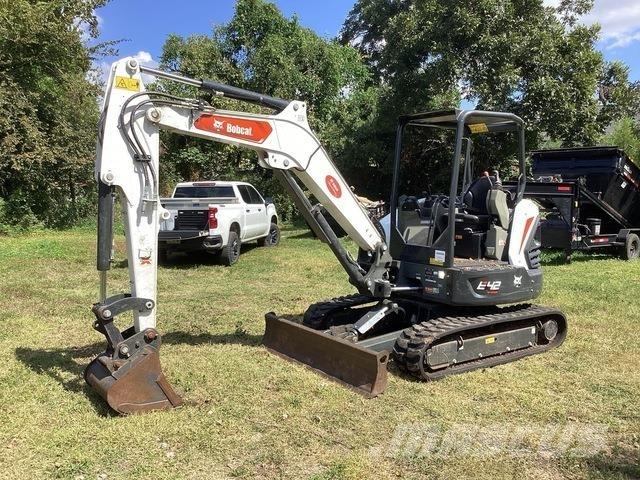 Bobcat E42 履带挖掘机