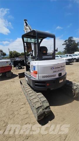 Bobcat E45 履带挖掘机
